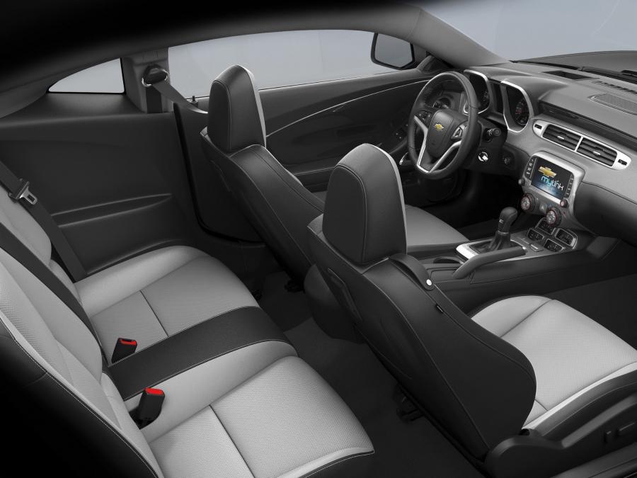  Chevrolet Camaro Coupe 2013 года  (EU) (фото 3 из 6)